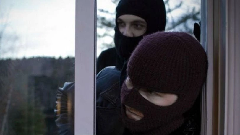 Νέα εισβολή σε σπίτι – Απείλησαν επιχειρηματία με πιστόλι και μαχαίρι